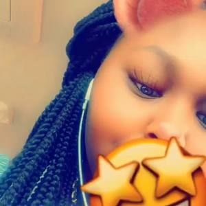 Meet your Posher, Nikayia